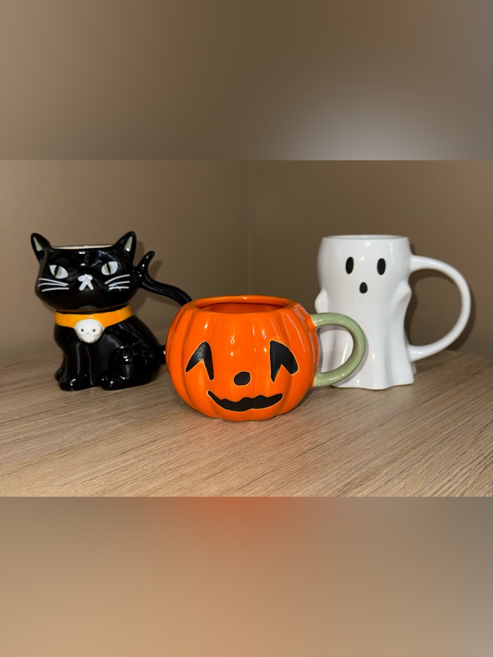 NEW HYDE AND EEK SET OF 3 Ceramic Pumpkin, Ghost and Cat Mugs.